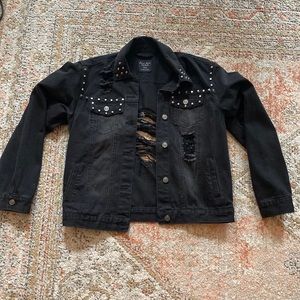 Black distressed denim jean jacket